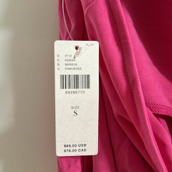 NWT bright pink top! - Picture 6 of 6